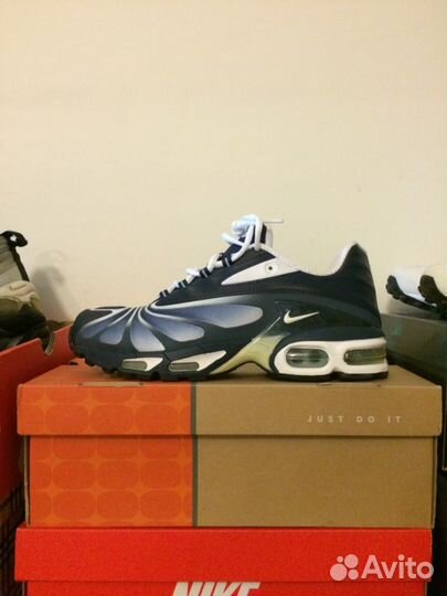 Nike air max tailwind hotsell 5 plus