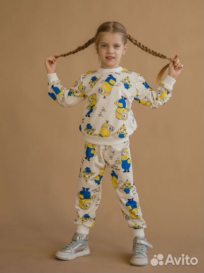 Продается детский костюм для двочек