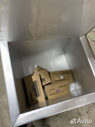 Термоконтейнер из пенопласта