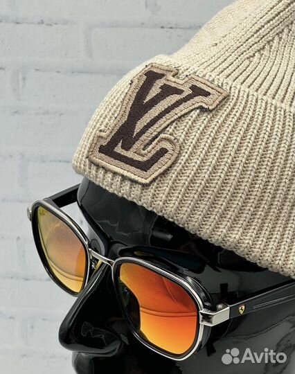 Шапка Luis vuitton