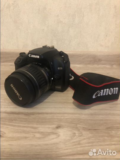 Продам фотоаппарат Canon D 1000