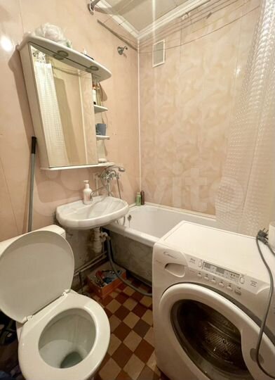 Комната 8 м² в 2-к., 3/5 эт.