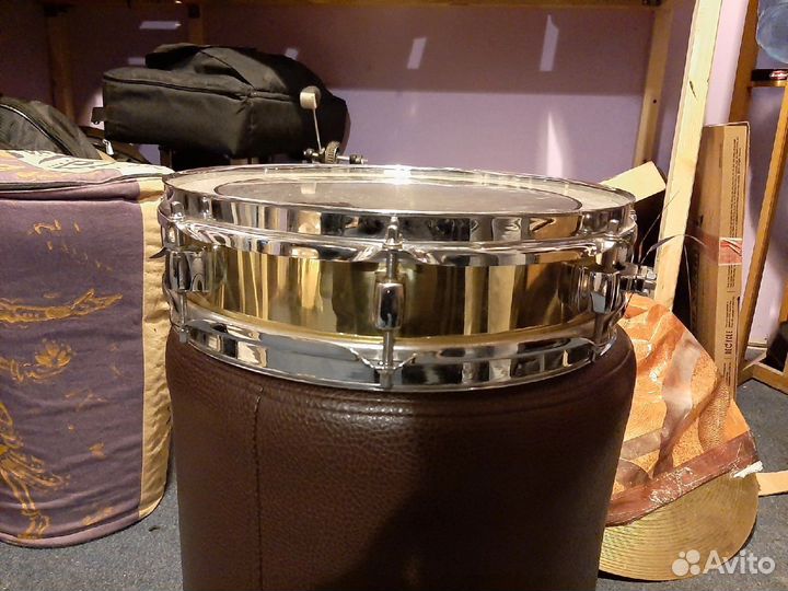 Pearl piccolo snare