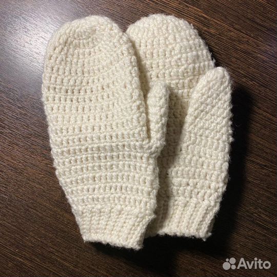 Варежки вязаные ручной работы