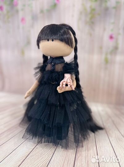 Кукла Уэнздей Аддамс ручной работы