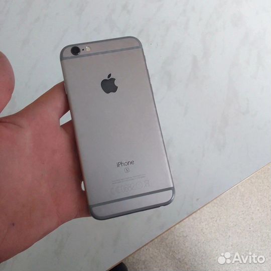iPhone 6S, 32 ГБ