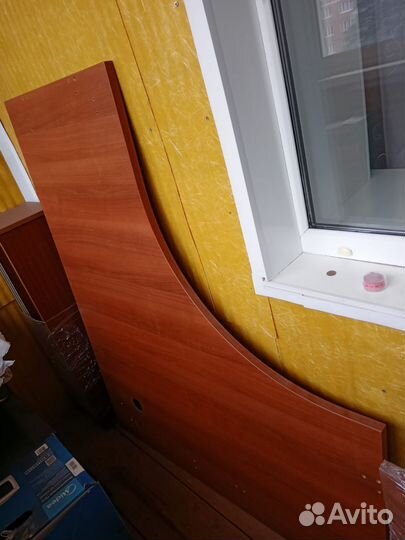 Рабочий стол угловой