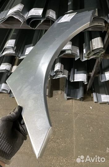 Арка правая Mitsubishi Grandis 2003-2011