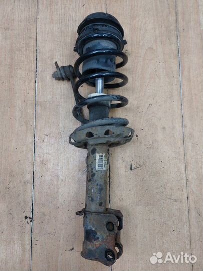 Стойка подвески передняя левая Opel Corsa C Z12XEP