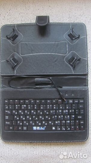 Чехол-клавиатура к планшету 7 дюймов