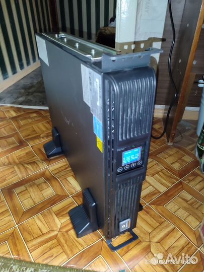 Ибп Liebert gxt4-3000rt230e