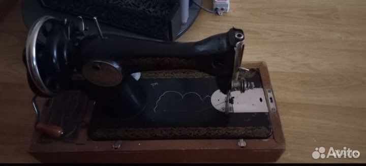 Швейная машина
