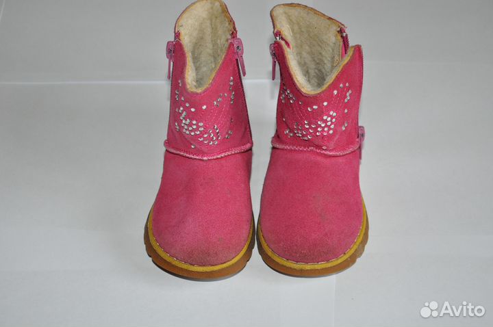 Сапожки для девочки