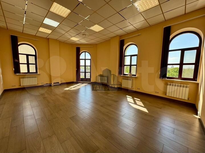 Офис 82,7 кв.м.+ парковочное место