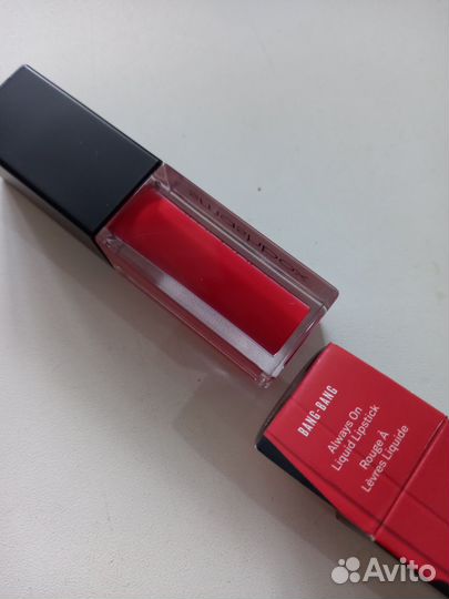 Жидкая помада для губ Bang Bang. Smashbox