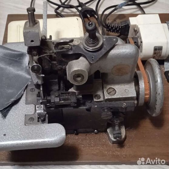 оверлок сируба промышленный. швейная машина janome ml205d. Siruba 757. купить ремень на оверлок gn1-2 на авито нальчик. оверлок прима.