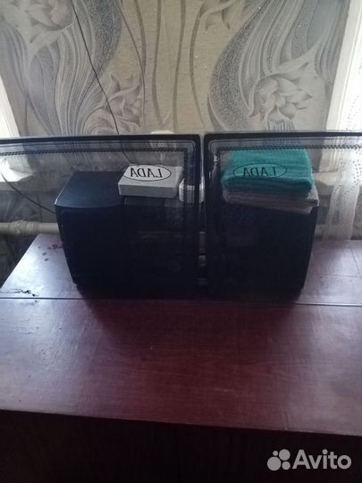 Стекла передних дверей на авто