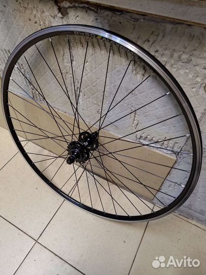 Колесо 28 Фикс