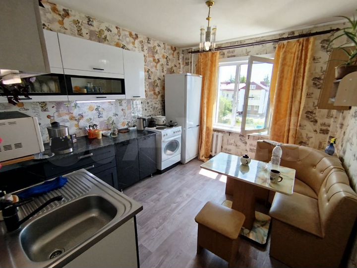 2-к. квартира, 48 м², 3/5 эт.