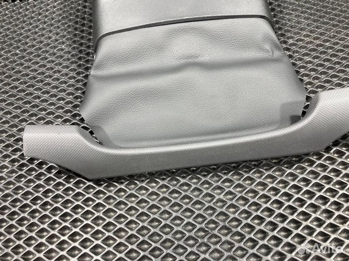 Пластик рулевой колонки Kia K5 3 2020 84782-L3000