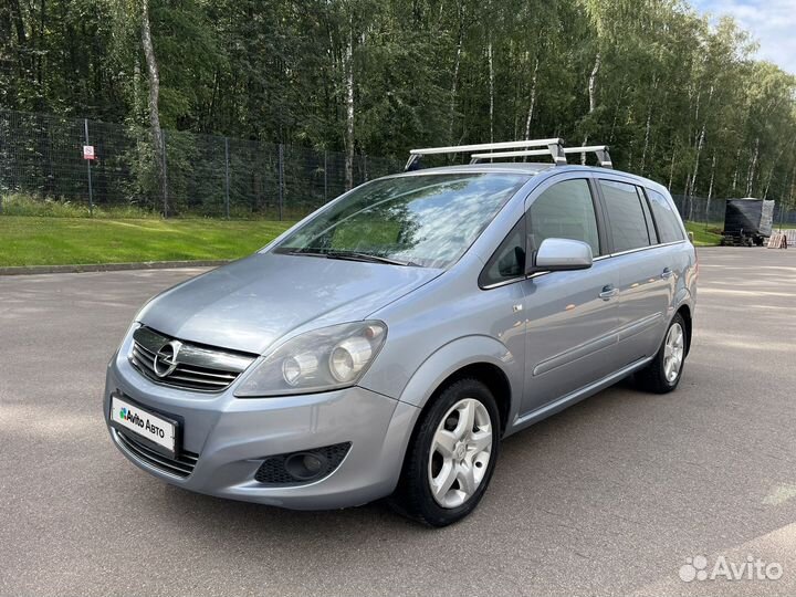 Opel Zafira 1.8 МТ, 2011, 198 000 км