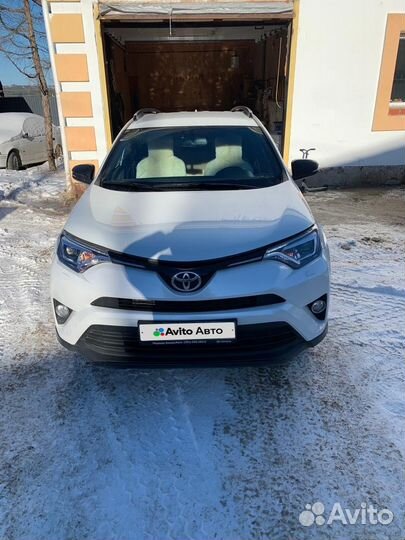Toyota RAV4 2.5 AT, 2019, 42 000 км