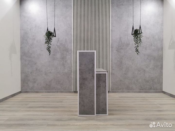 Стол ресепшн