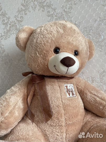 Плюшевый медведь