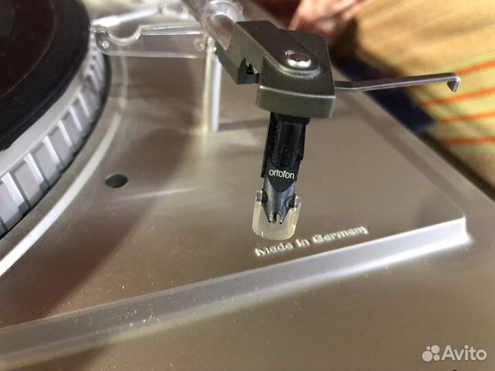 Проигрыватель винила