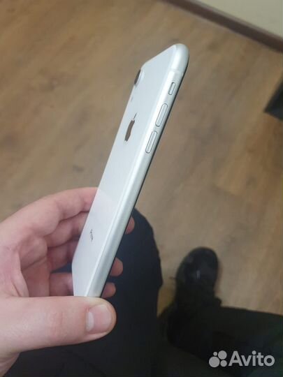 iPhone Xr, 128 ГБ