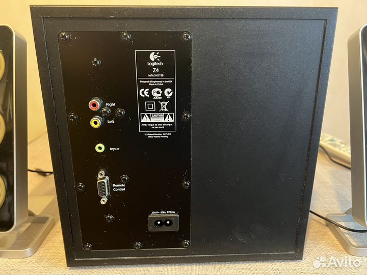 Logitech Z4 2.1 активная акустика