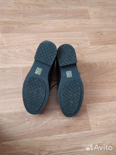 Новые ботинки