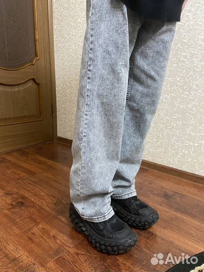 Джинсы balenciaga type
