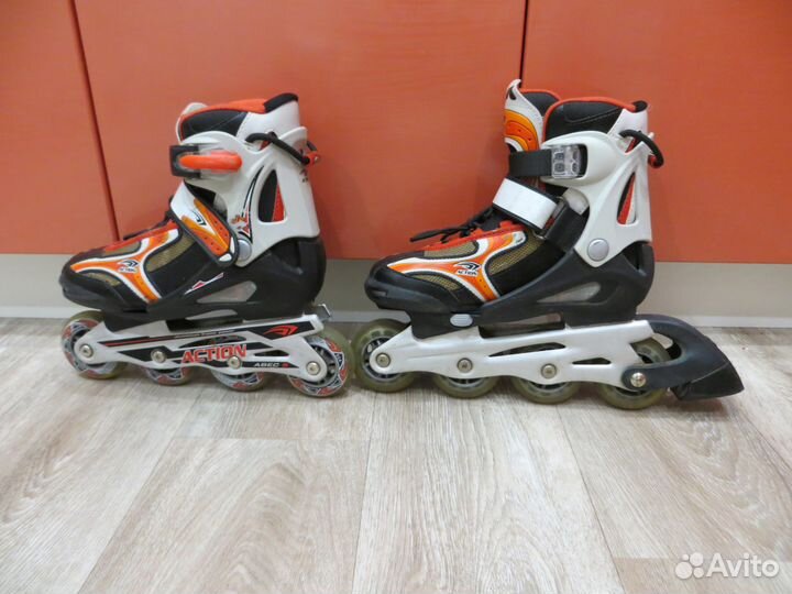 Роликовые коньки