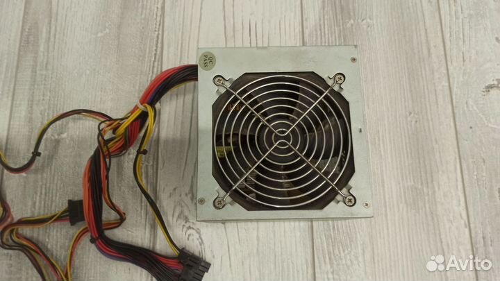 Блок питания Delux ATX-500W P4