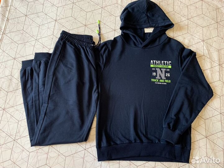 Вещи на мальчика 158