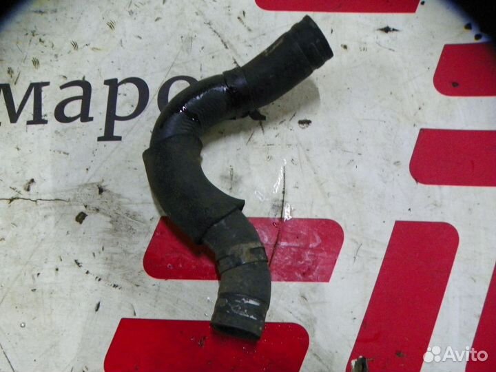 Патрубок двигателя Kia Sportage