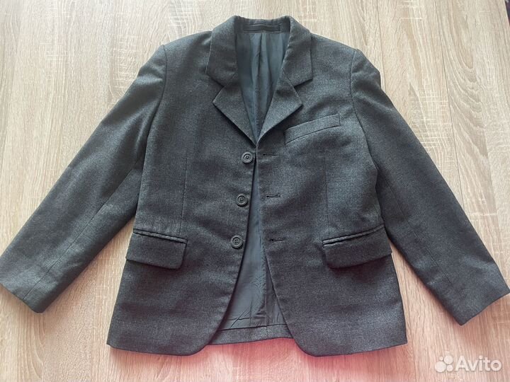 Пиджак школьный