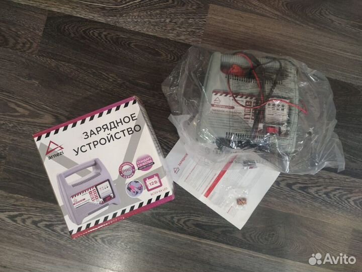 Зарядное устройство (12В, 6А, акб 20-90Ач) arnezi