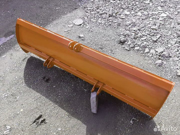 Отвал для трактора Т40 и мтз 2 м
