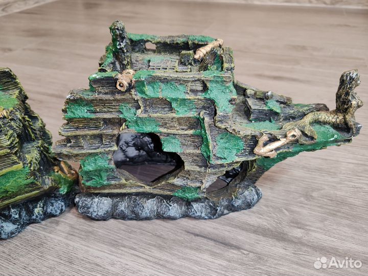 Украшения для аквариума