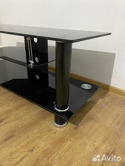 Тумба под телевизор