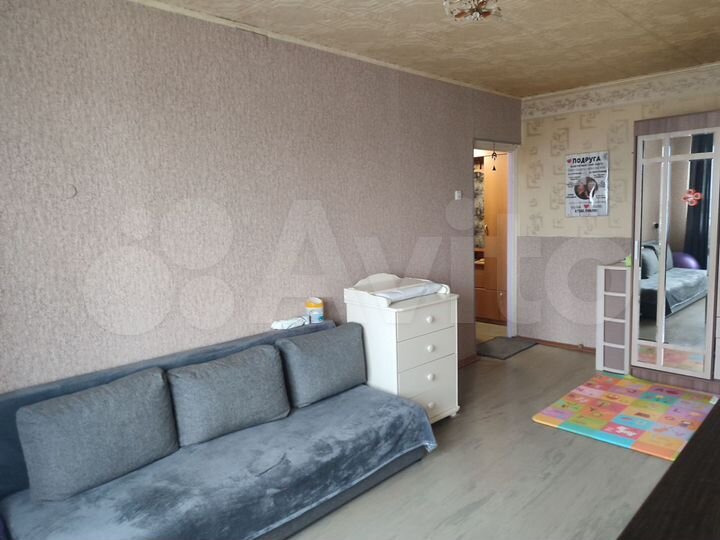 3-к. квартира, 49 м², 5/5 эт.