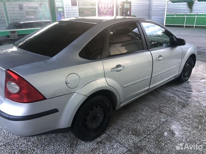 Ford Focus 1.6 МТ, 2005, 318 000 км