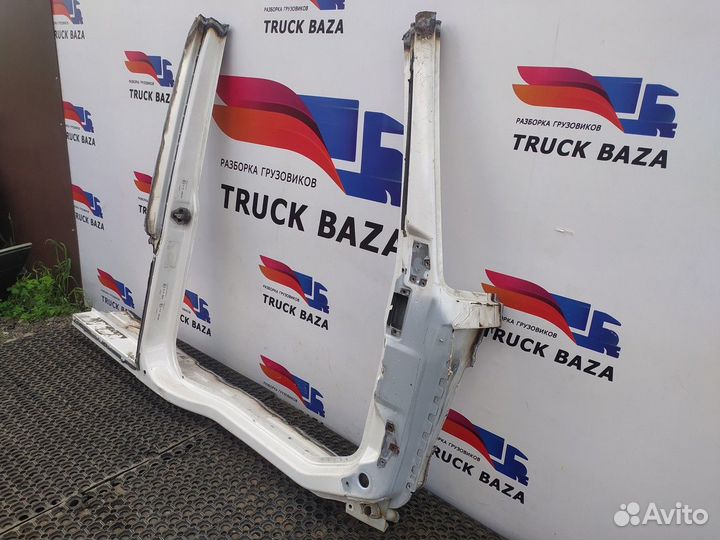 Четверть кабины правая Volvo FH