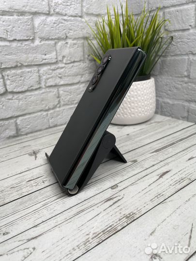 Samsung Galaxy Z Fold3 5G, 12/256 ГБ