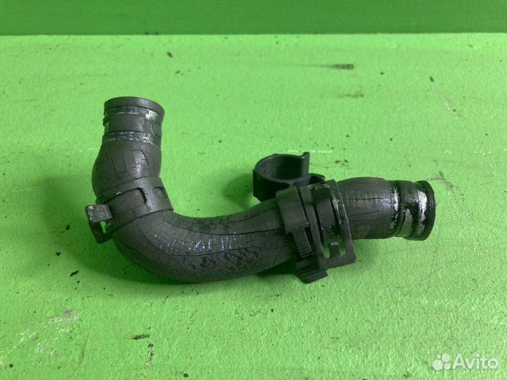 Патрубок системы охлаждения DAF XF105