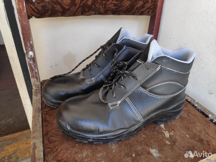 Ботинки рабочие мужские 42 размер