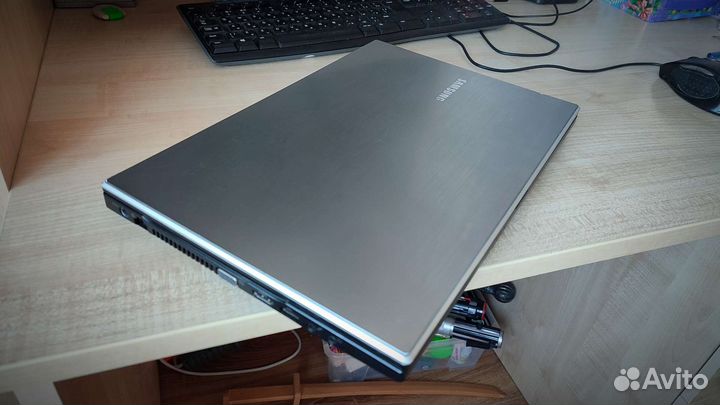 Ноутбук Samsung