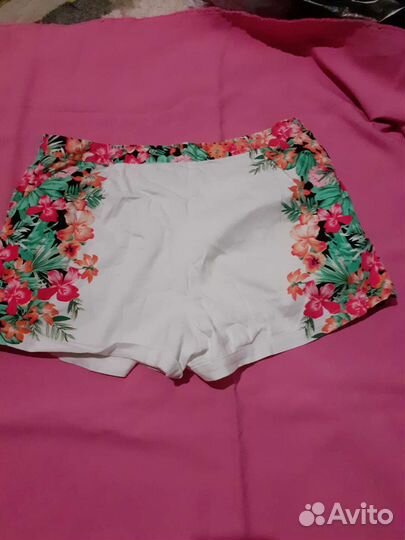 Шорты женские.Раз 46.Б/у